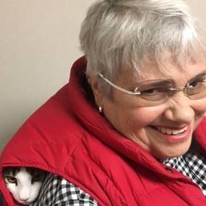 Meet your Posher, Pamela